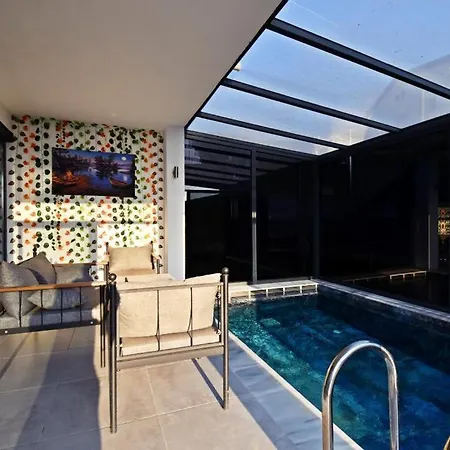 Villa Defne 1 *